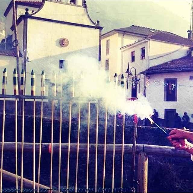 Hostal Los Nogales カンガス・デル・ナルセア エクステリア 写真